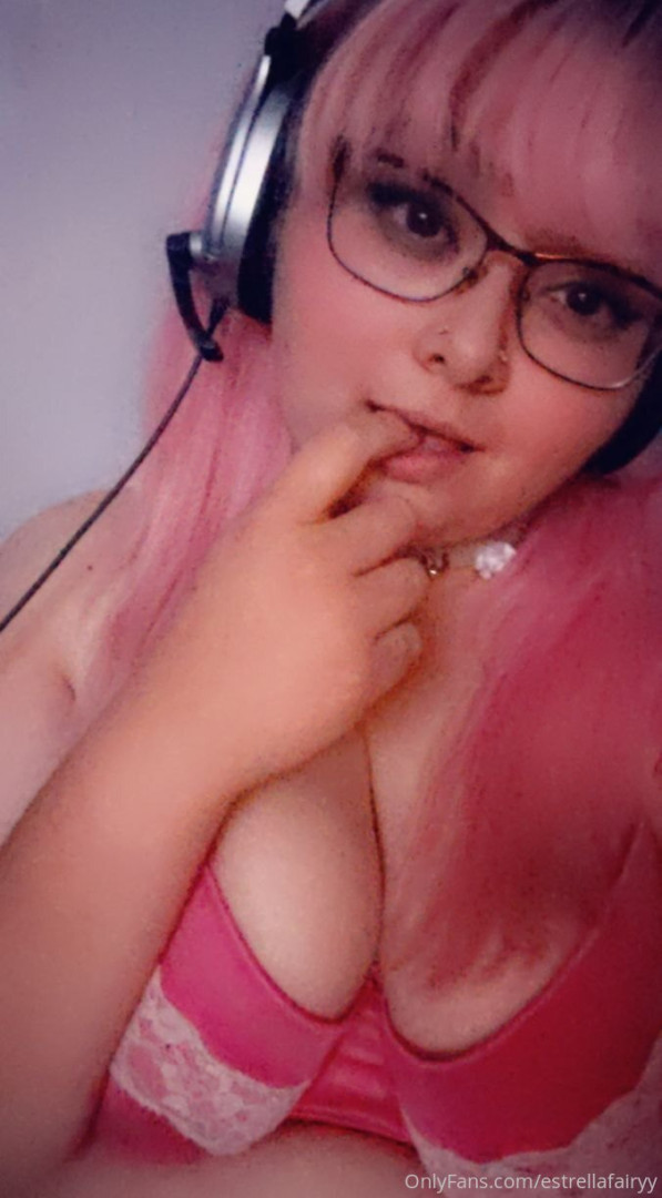 Photo by fatdreamwaifu published on October 16,2023 19:20:27 - BestThots
