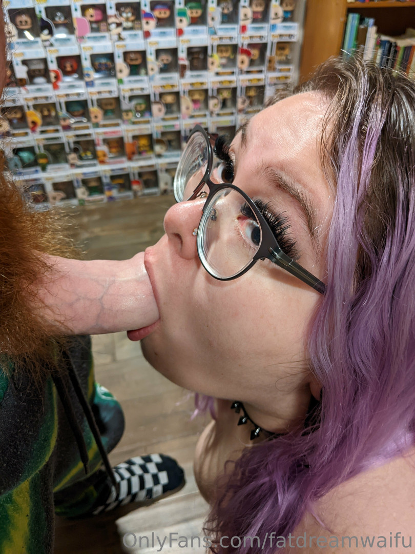 Photo by fatdreamwaifu published on October 16,2023 19:26:09 - BestThots