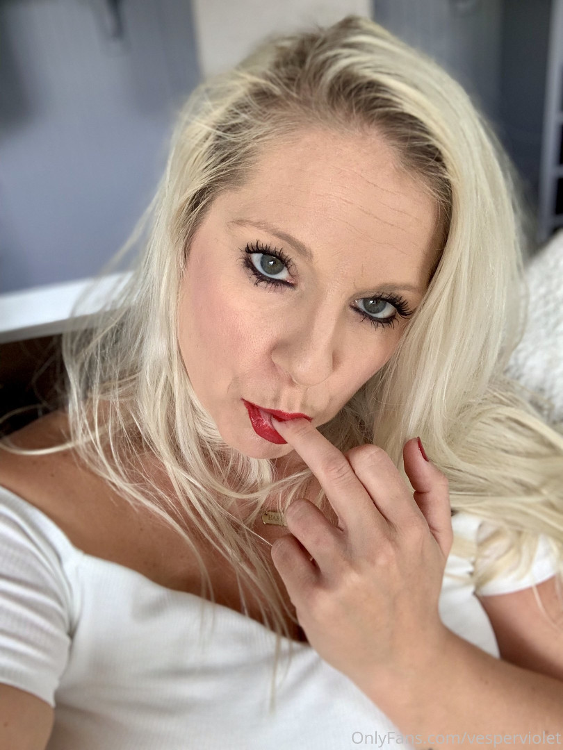 Photo by vesperviolet published on October 16,2023 16:10:28 - BestThots