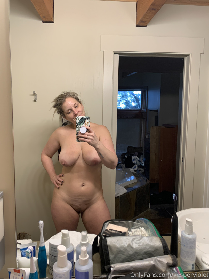 Photo by vesperviolet published on October 16,2023 16:16:12 - BestThots