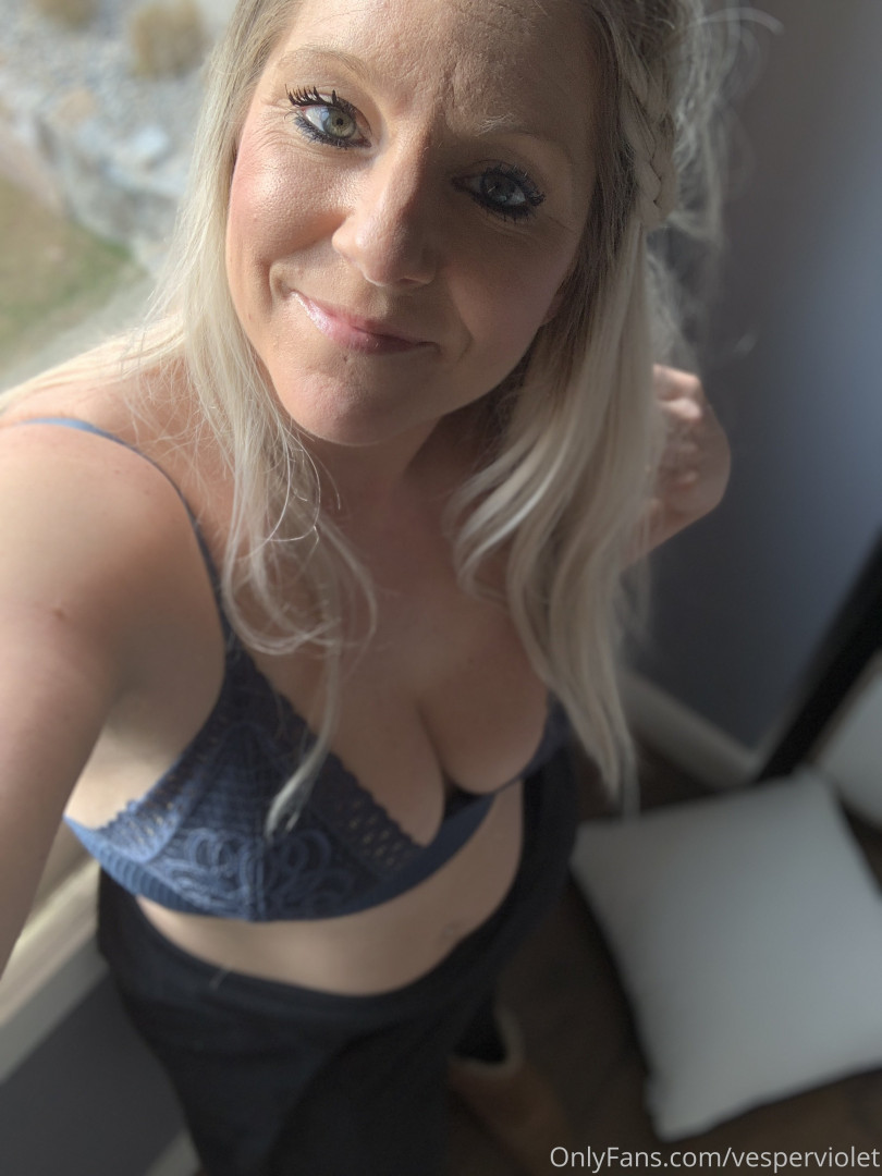 Photo by vesperviolet published on October 16,2023 16:27:12 - BestThots