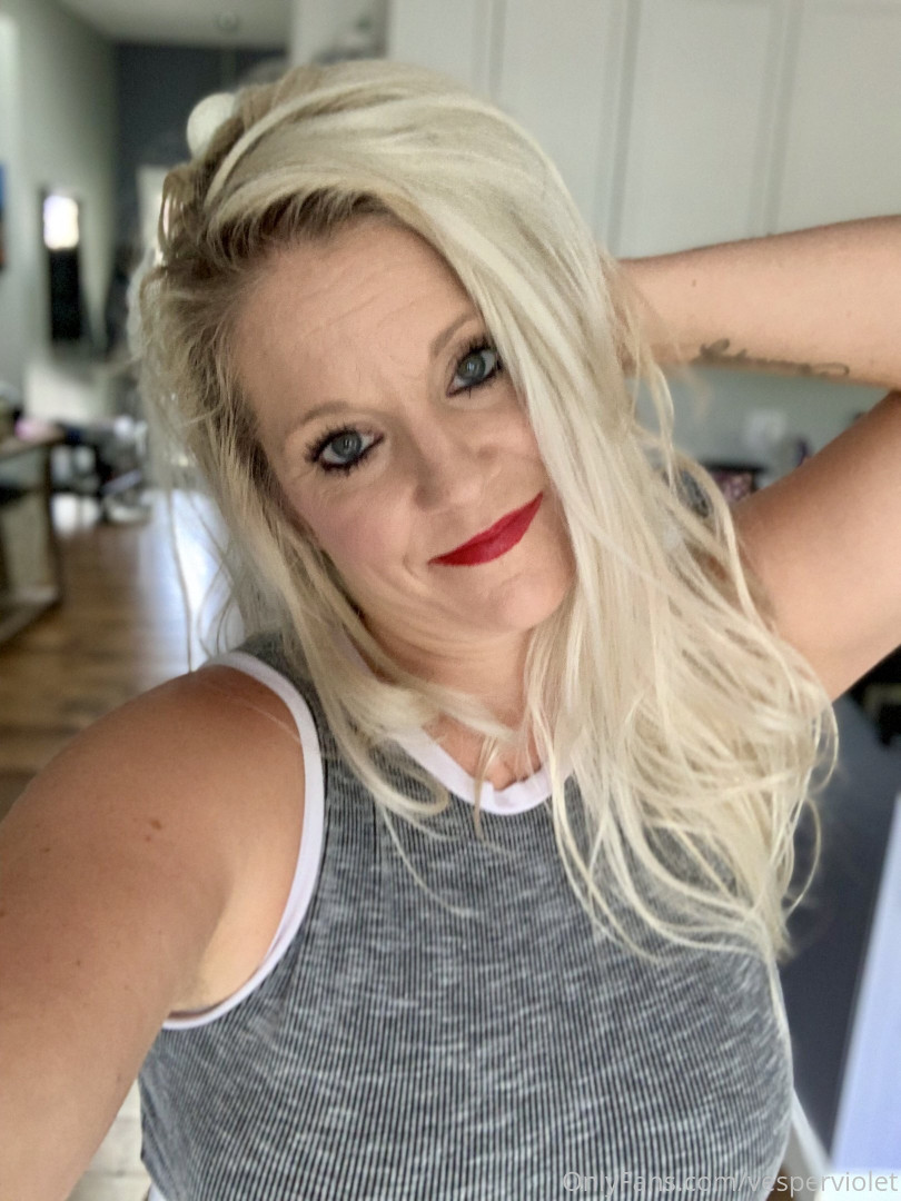 Photo by vesperviolet published on October 16,2023 16:36:23 - BestThots