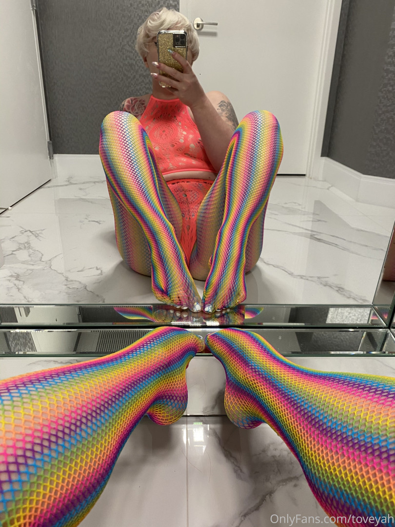 Photo by toveyah published on July 25,2023 00:33:30 - BestThots
