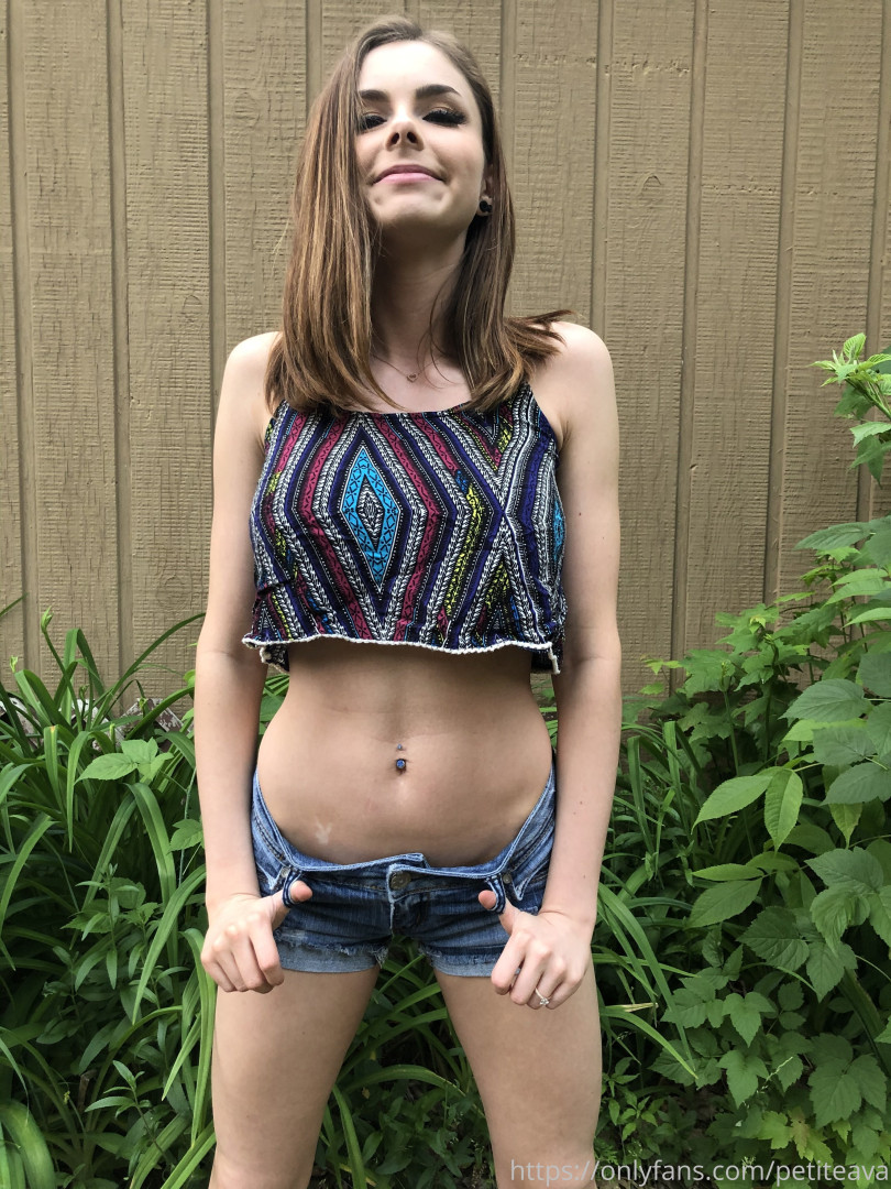 Photo by avalink published on October 16,2023 01:16:56 - BestThots