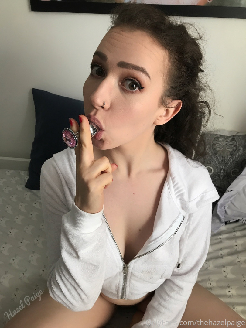 Photo by thehazelpaige published on June 4,2023 08:42:26 - BestThots