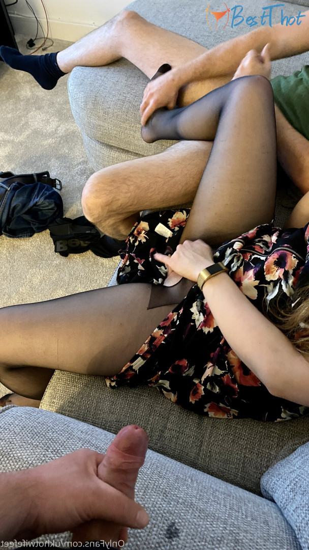 ukhotwifefeet #9515724