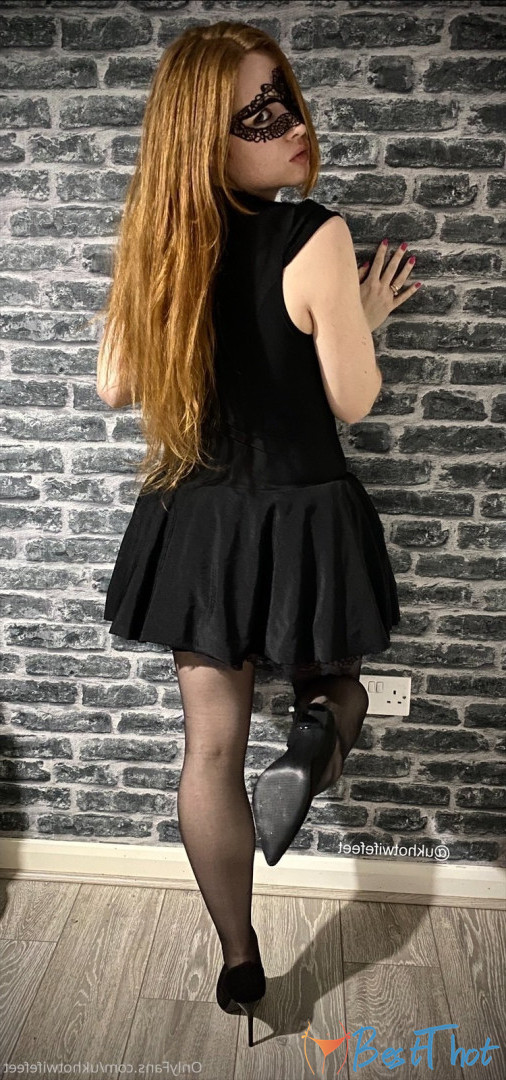 Photo by ukhotwifefeet published on December 22,2024 21:10:10 - BestThots