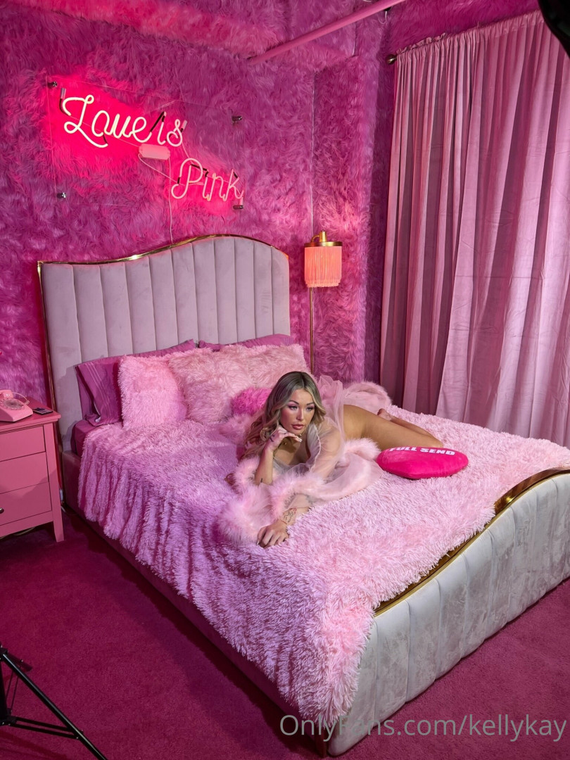 Photo by kellykay published on August 30,2023 06:39:17 - BestThots