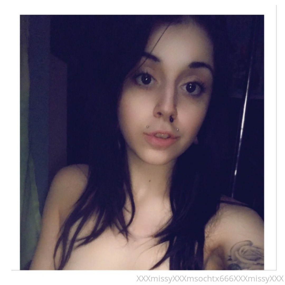 Photo by sarxtasy published on October 11,2023 02:42:28 - BestThots