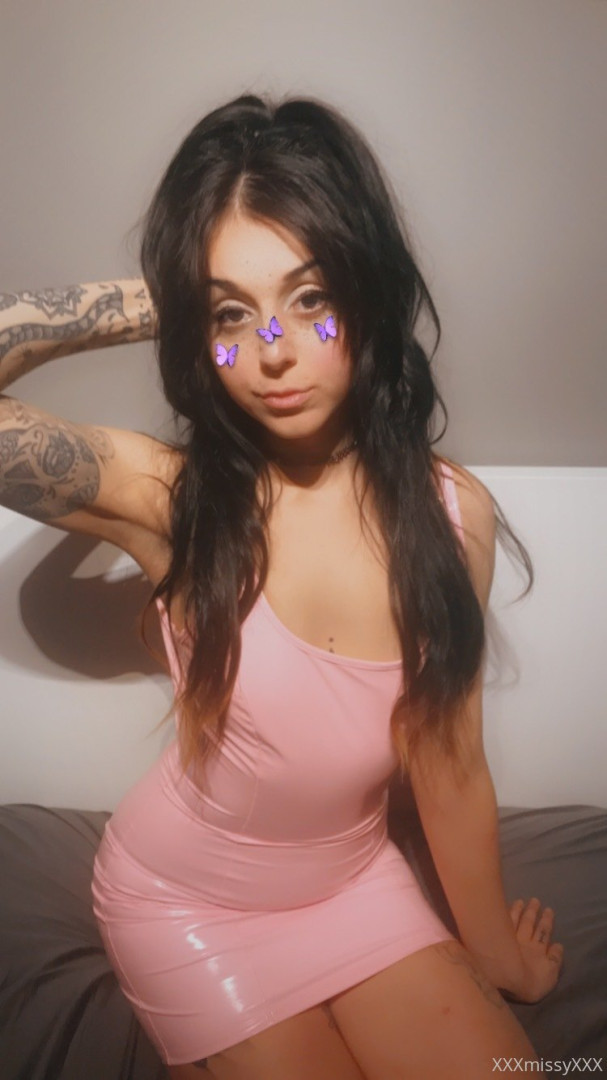 Photo by sarxtasy published on October 11,2023 05:42:14 - BestThots