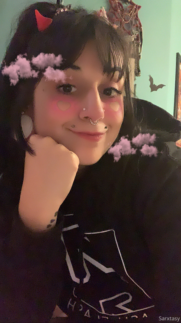 Photo by sarxtasy published on October 11,2023 06:49:29 - BestThots