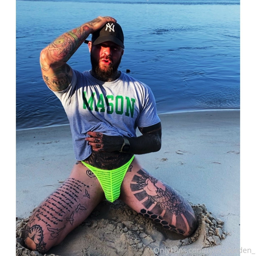 Photo by tattoosaredumb published on June 12,2023 16:08:43 - BestThots
