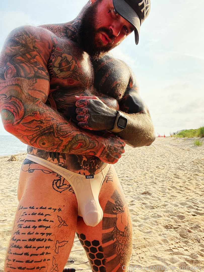 Photo by tattoosaredumb published on June 12,2023 16:09:15 - BestThots