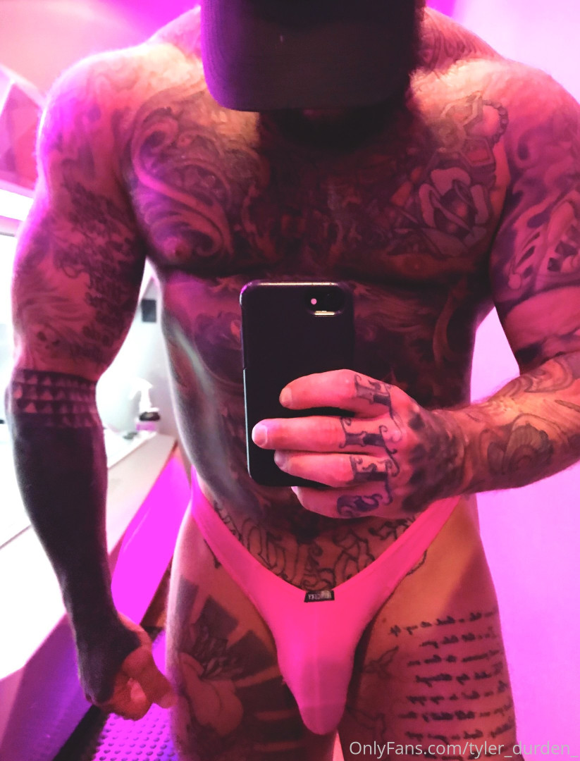 Photo by tattoosaredumb published on June 12,2023 16:11:11 - BestThots