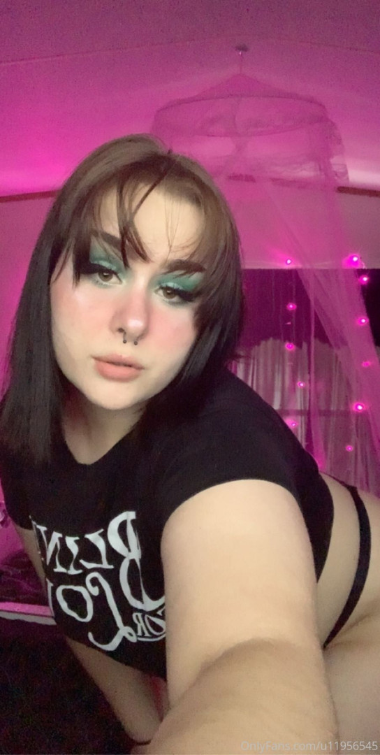 Photo by zoeyuso published on June 30,2023 11:16:37 - BestThots