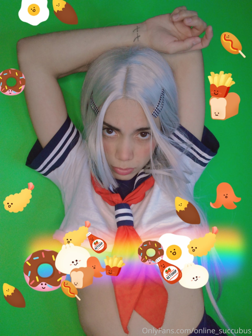 Photo by online_succubus published on October 16,2023 10:52:47 - BestThots