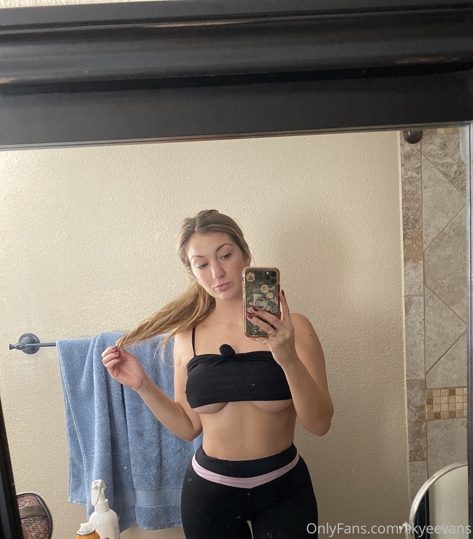 Photo by skyeevans published on July 25,2023 03:01:19 - BestThots