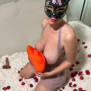 hotasiancouple #2045220