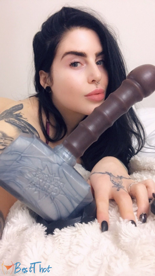 Photo by lucyloe published on December 10,2024 16:31:22 - BestThots