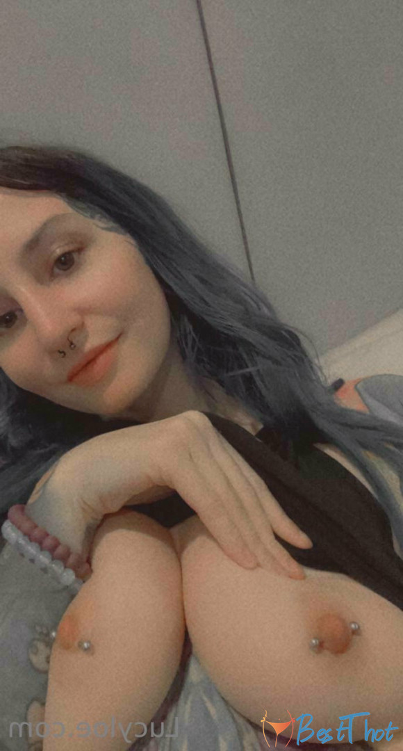 Photo by lucyloe published on December 10,2024 16:35:54 - BestThots