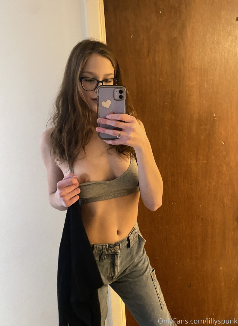 Photo by lillyspunk published on August 7,2023 08:29:46 - BestThots