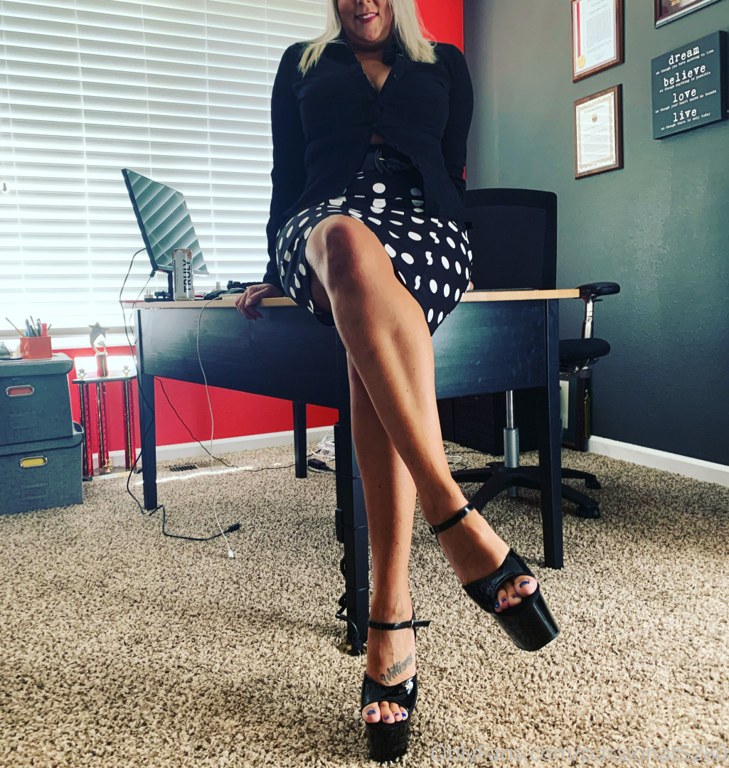 Photo by the_real_bella_lexi published on May 17,2023 04:23:43 - BestThots