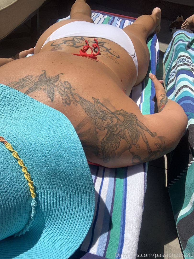 Photo by the_real_bella_lexi published on May 17,2023 04:26:34 - BestThots