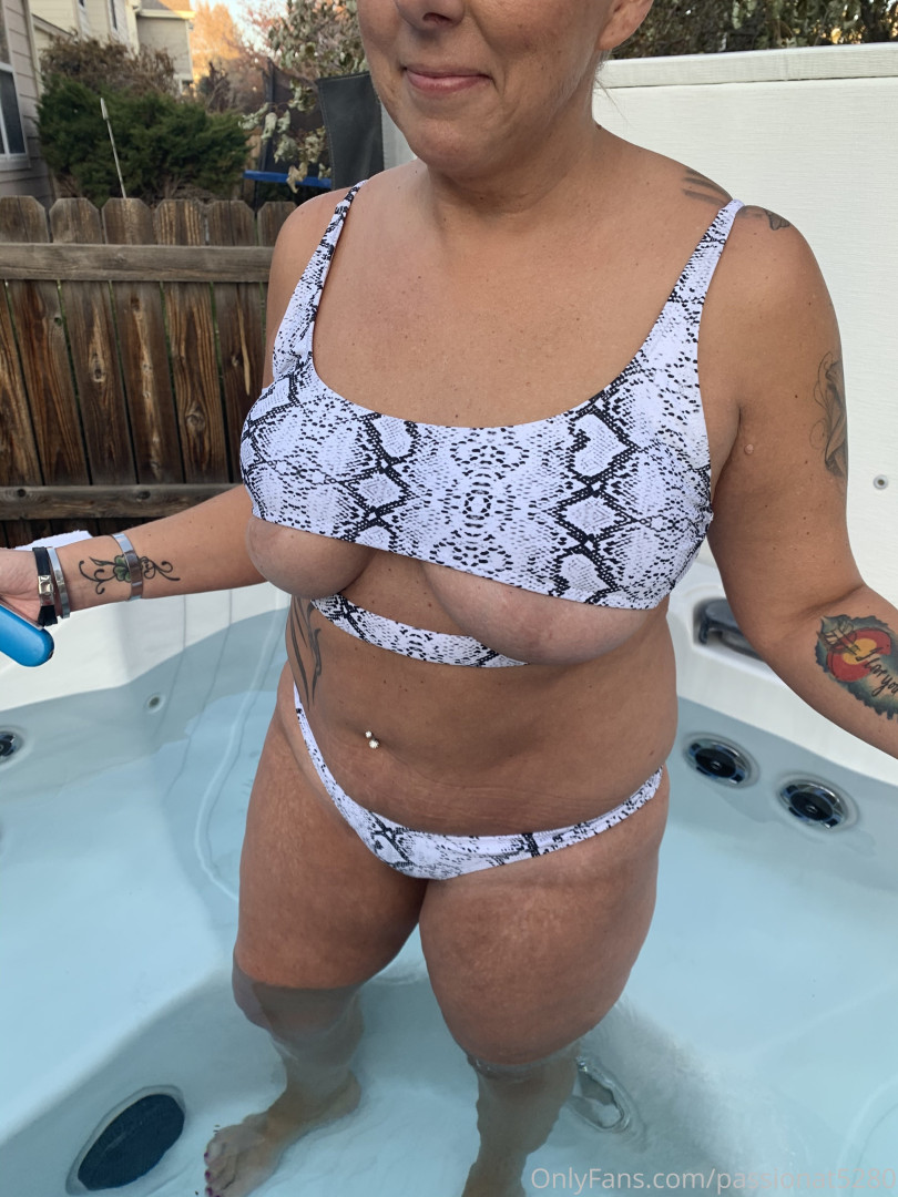 Photo by the_real_bella_lexi published on May 17,2023 04:26:42 - BestThots