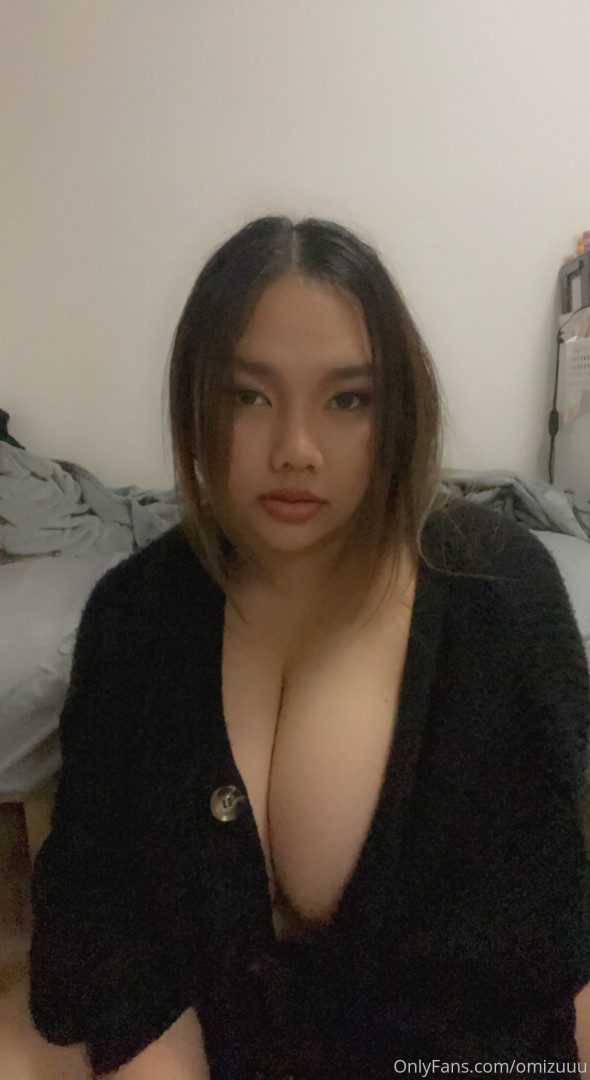 Photo by omizuuu published on October 13,2023 21:05:33 - BestThots