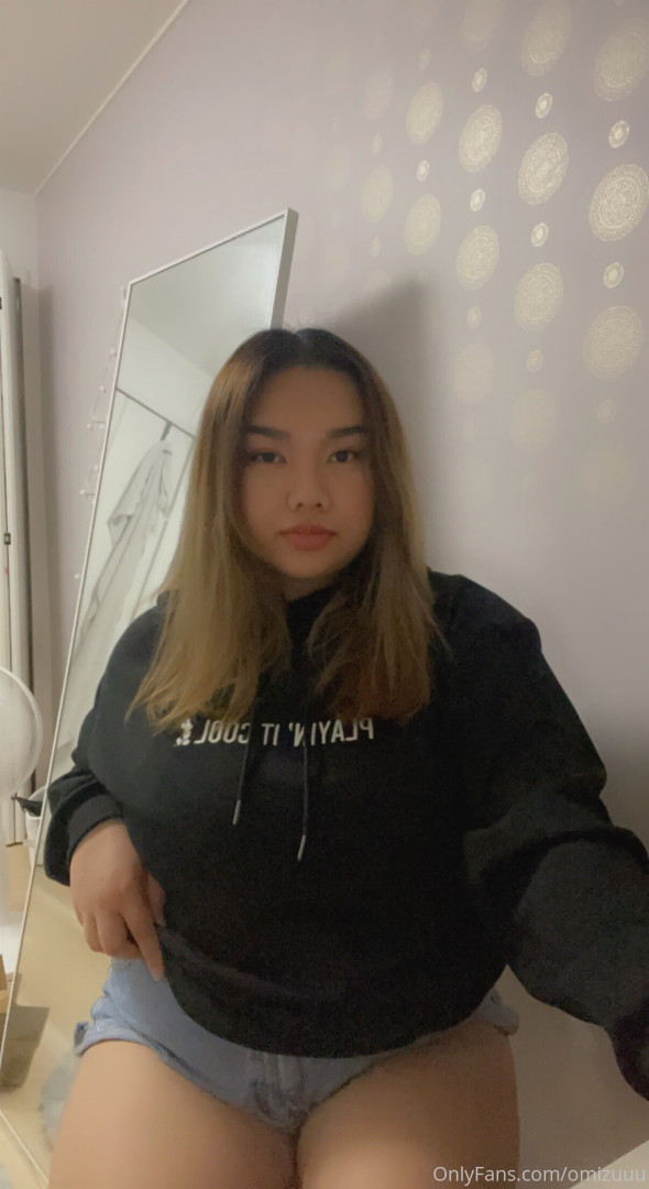 Photo by omizuuu published on October 13,2023 21:45:21 - BestThots