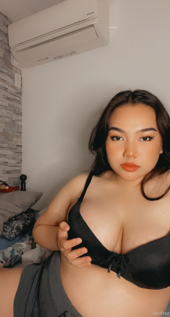 Photo by omizuuu published on October 13,2023 22:24:34 - BestThots