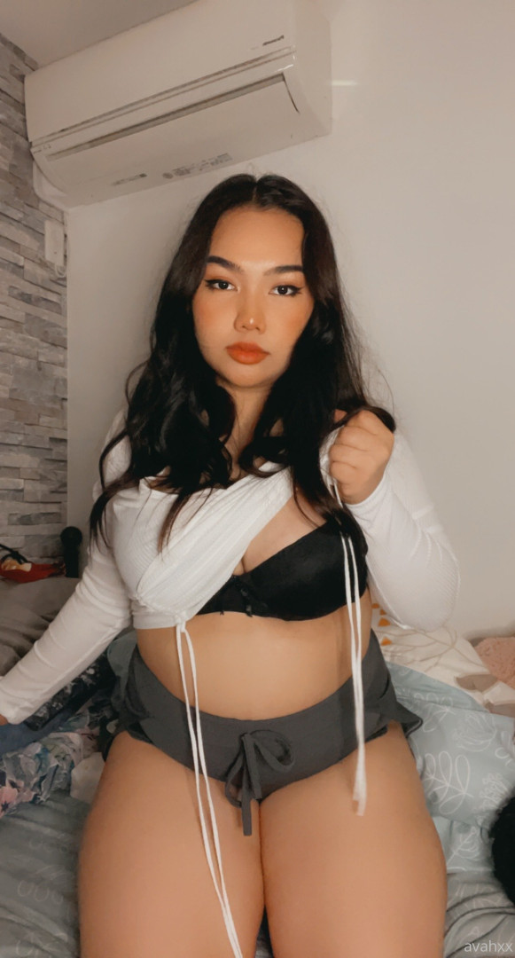Photo by omizuuu published on October 13,2023 22:27:25 - BestThots