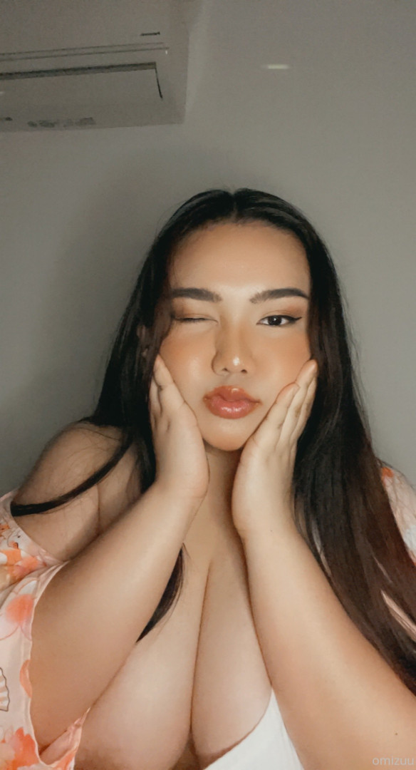Photo by omizuuu published on October 13,2023 22:48:17 - BestThots