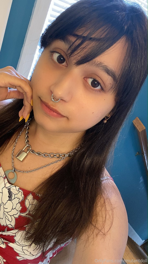 Photo by mutantdoll published on October 16,2023 17:55:09 - BestThots