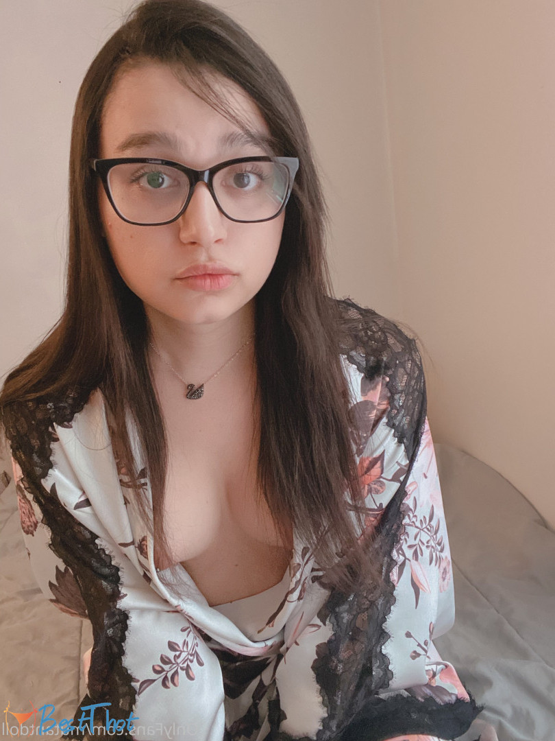 Photo by mutantdoll published on December 17,2024 18:05:42 - BestThots