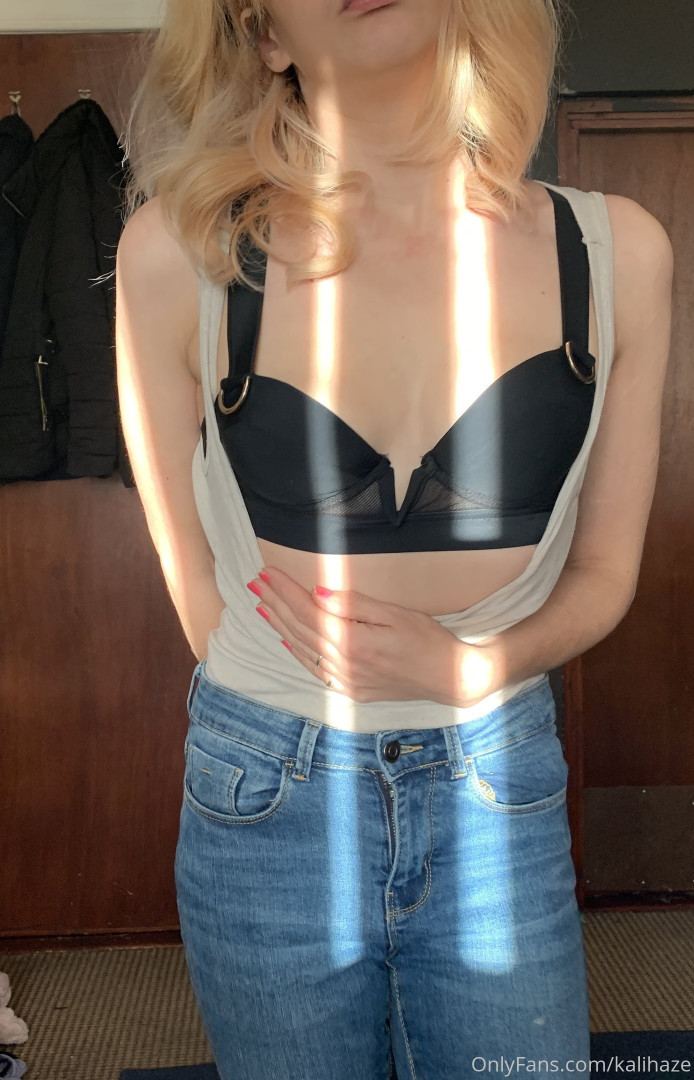 Photo by kalihaze published on May 24,2023 12:23:59 - BestThots