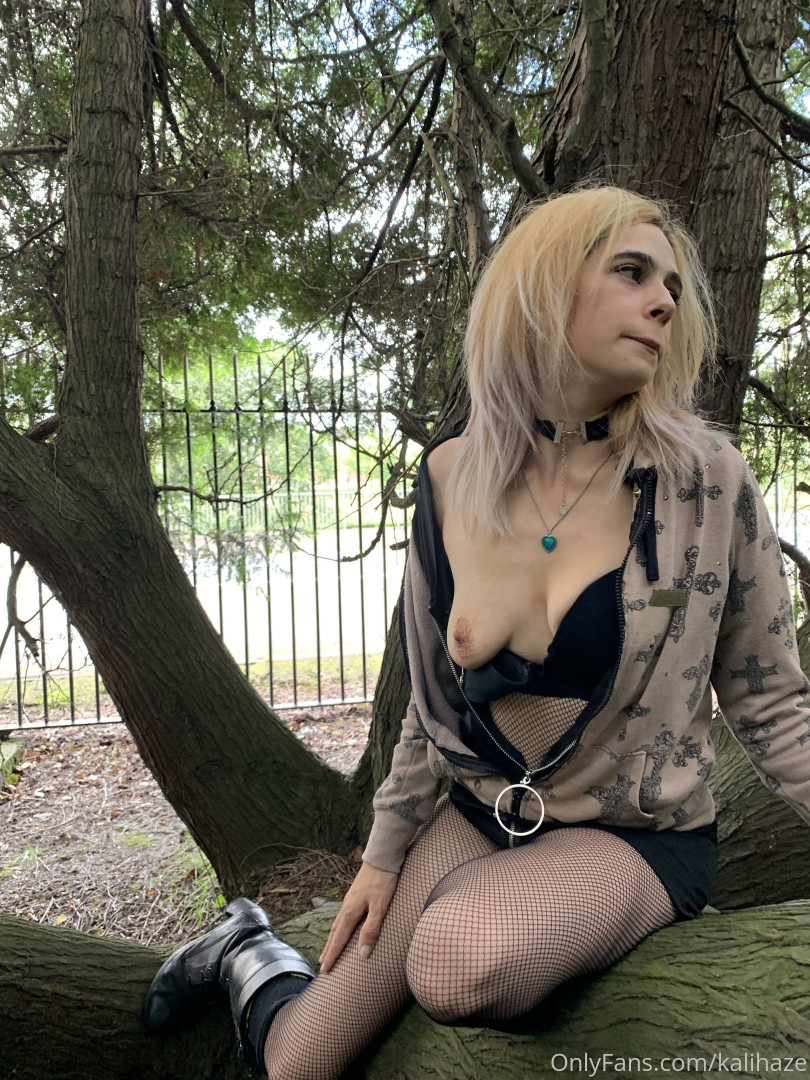 Photo by kalihaze published on May 24,2023 12:24:42 - BestThots