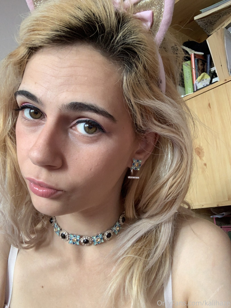 Photo by kalihaze published on May 24,2023 12:32:47 - BestThots