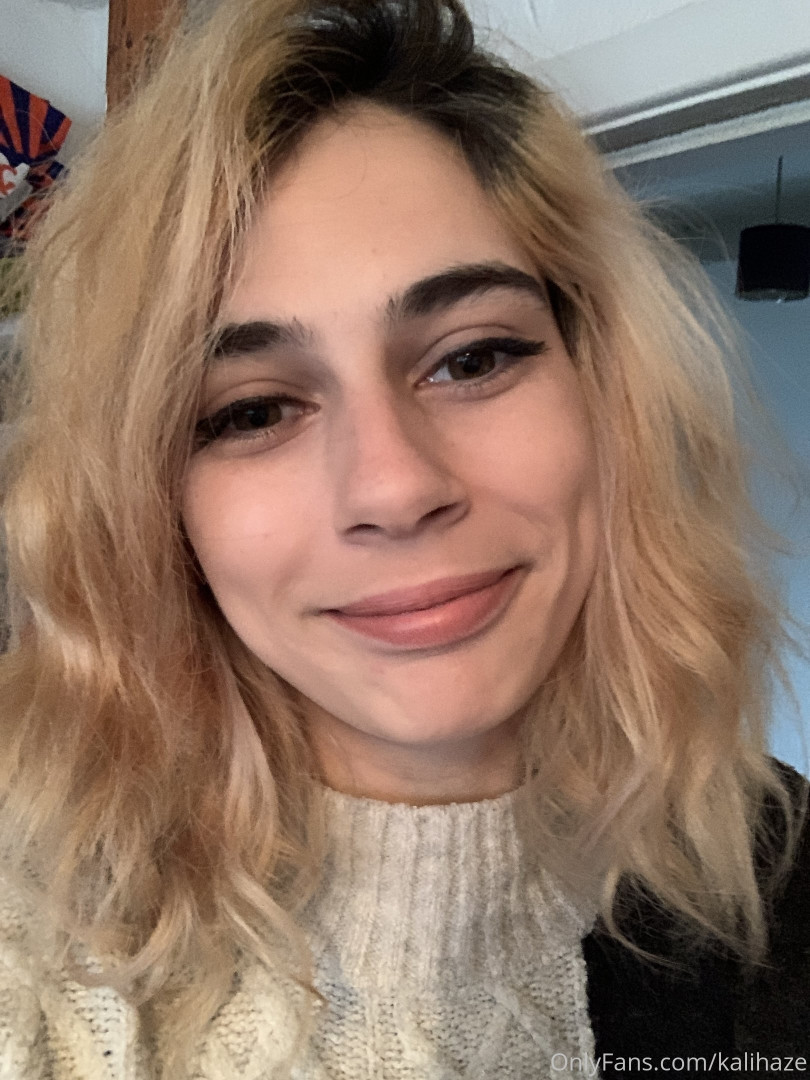 Photo by kalihaze published on May 24,2023 12:34:18 - BestThots