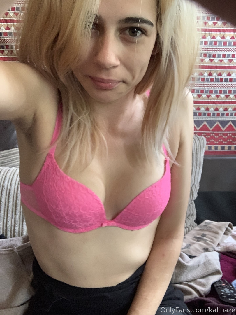 Photo by kalihaze published on May 24,2023 12:34:52 - BestThots