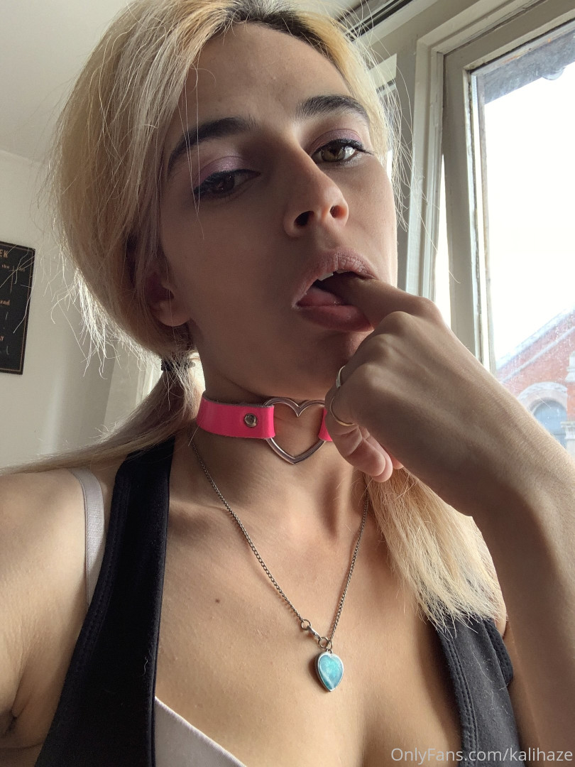 Photo by kalihaze published on May 24,2023 12:35:30 - BestThots