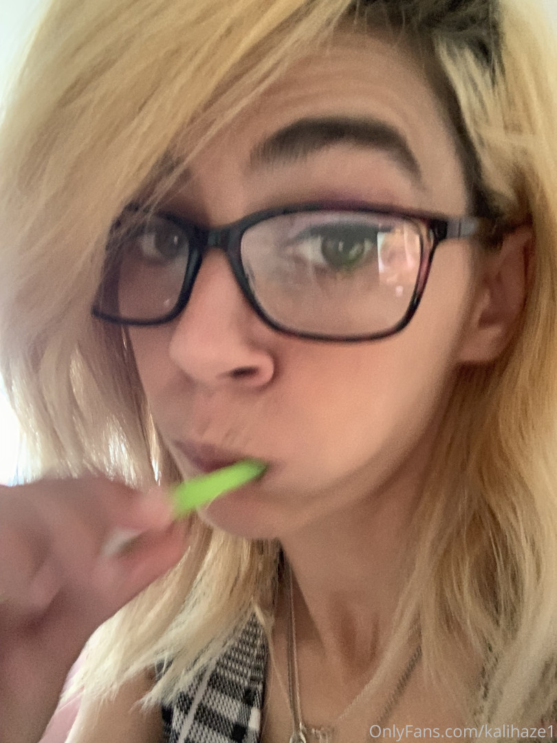 Photo by kalihaze published on May 24,2023 12:36:44 - BestThots