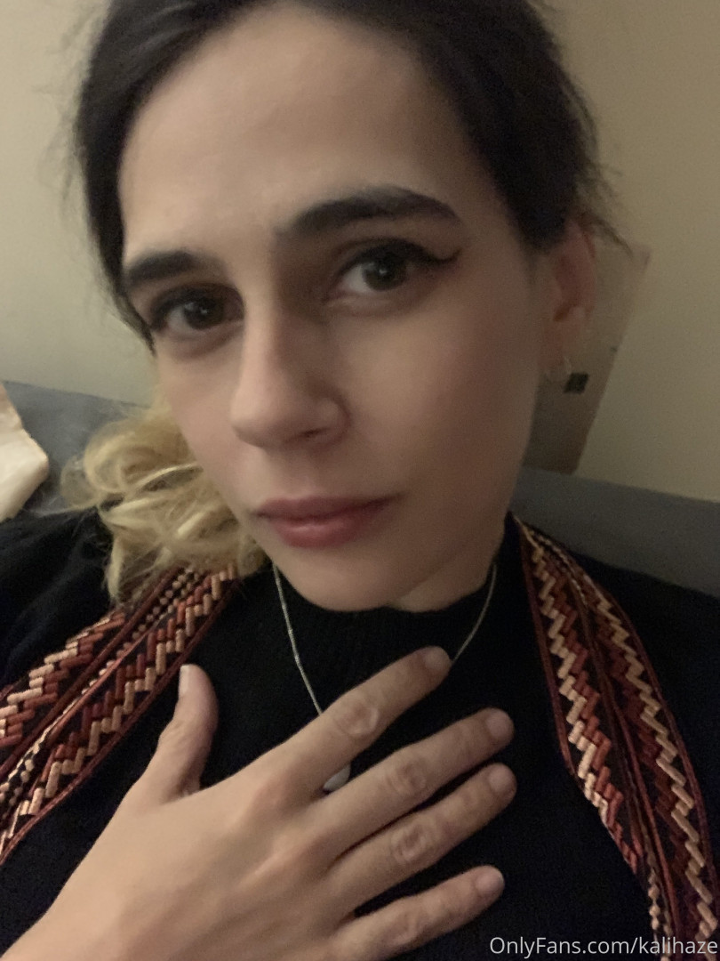 Photo by kalihaze published on May 24,2023 12:37:00 - BestThots