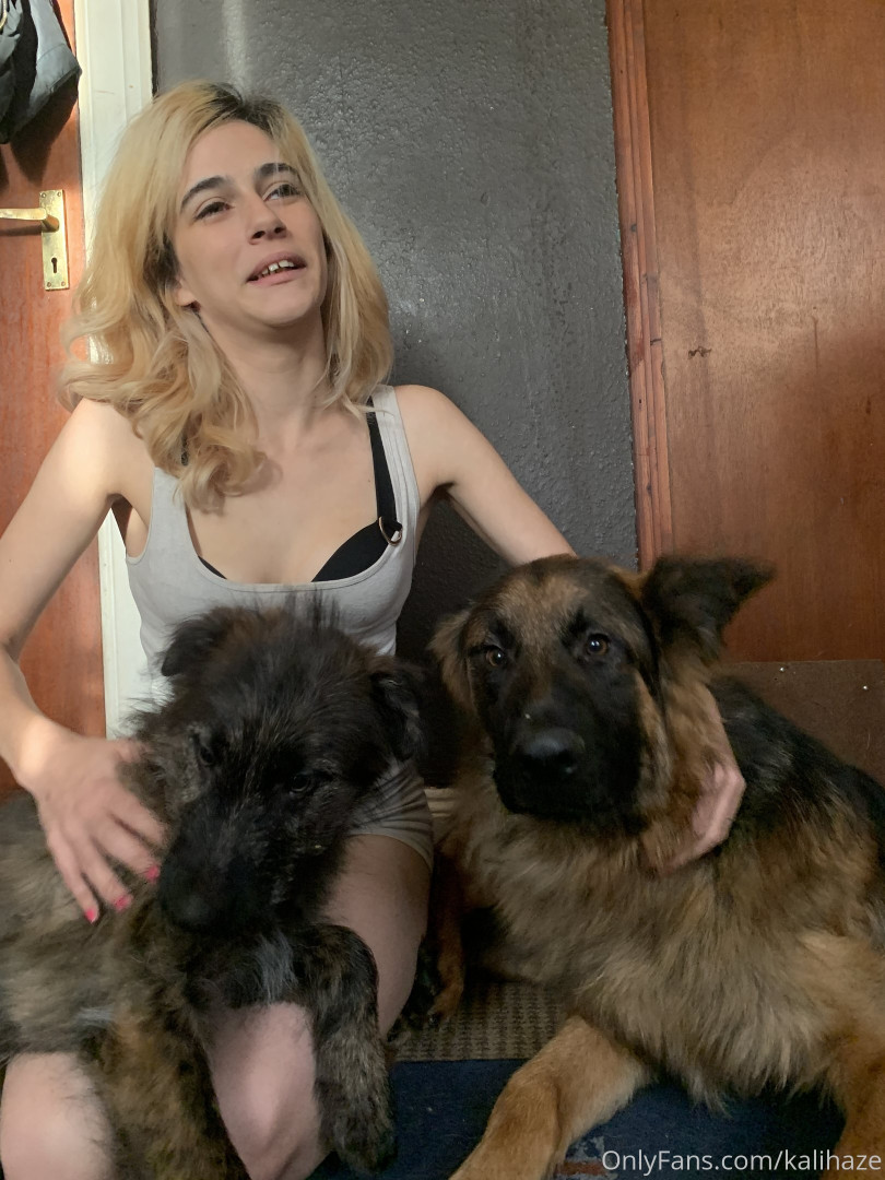 Photo by kalihaze published on May 24,2023 12:38:09 - BestThots