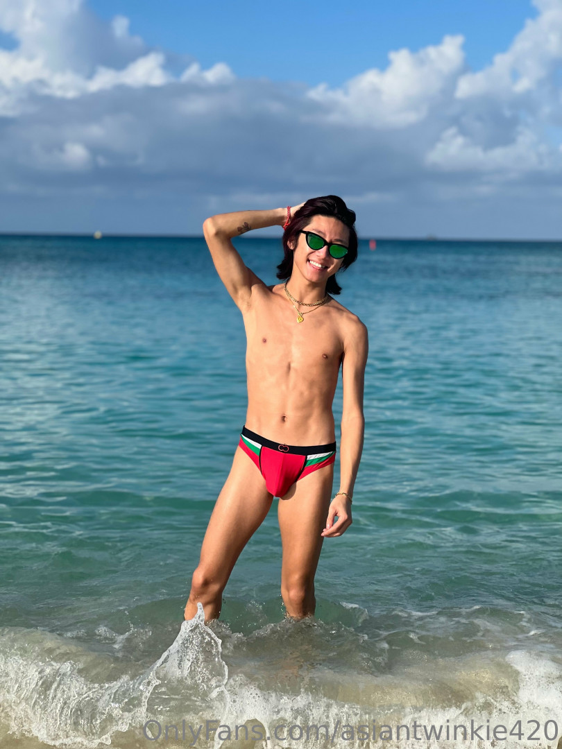 Photo by asiantwinkie420 published on May 30,2023 21:21:36 - BestThots