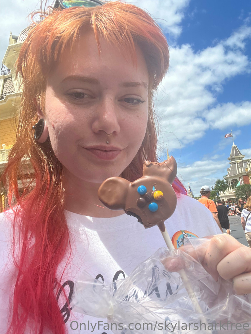 Photo by skylarsharkfree published on June 25,2023 04:44:35 - BestThots