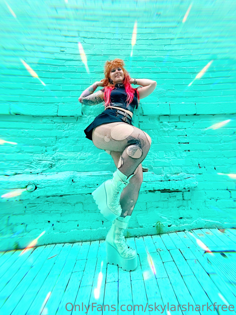 Photo by skylarsharkfree published on June 25,2023 04:44:54 - BestThots