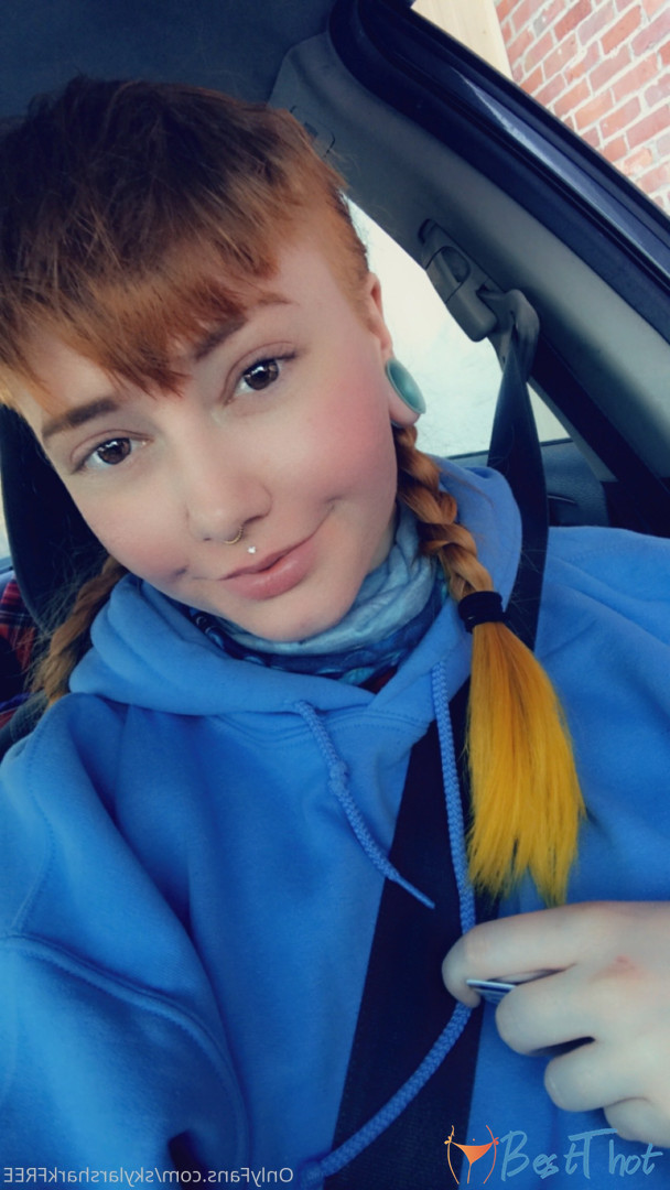 Photo by skylarsharkfree published on December 21,2024 08:10:10 - BestThots