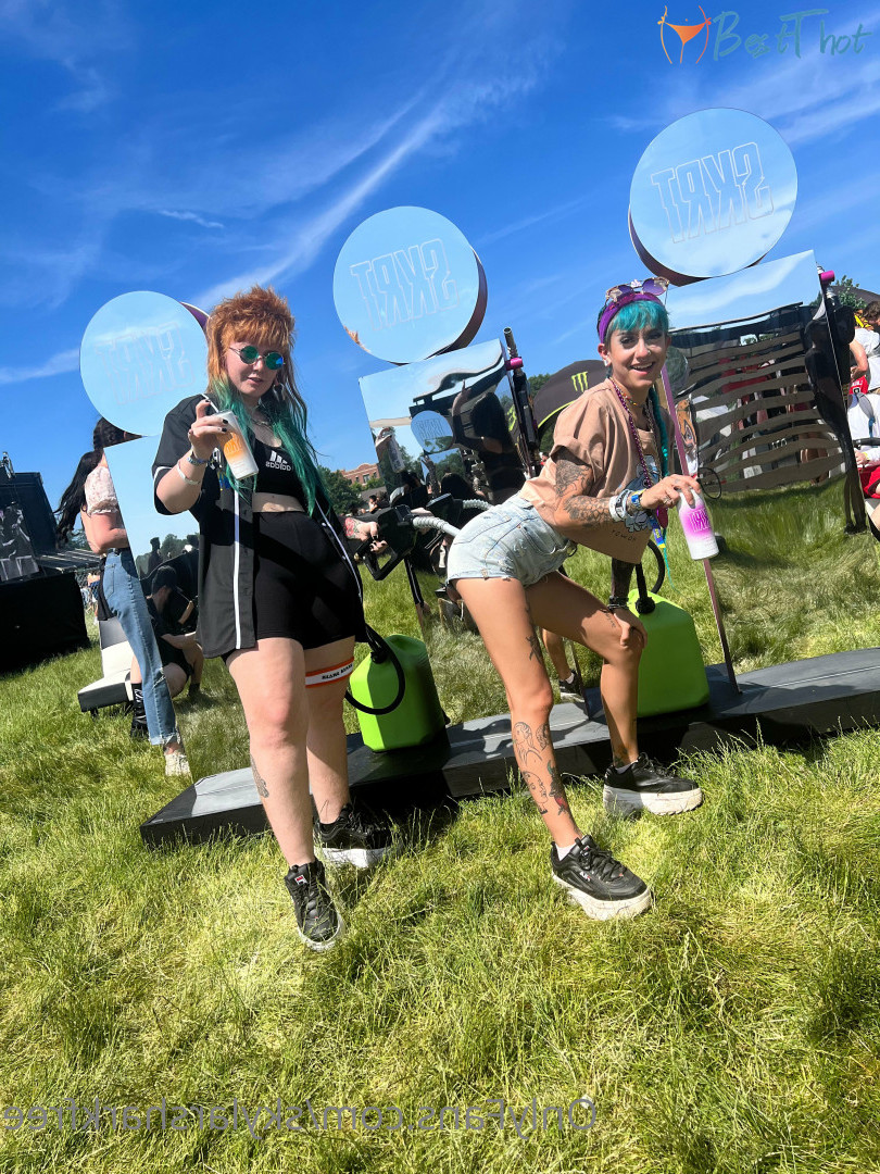 Photo by skylarsharkfree published on December 21,2024 10:08:07 - BestThots