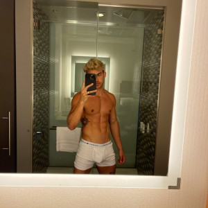 luiscapecchi #2004379